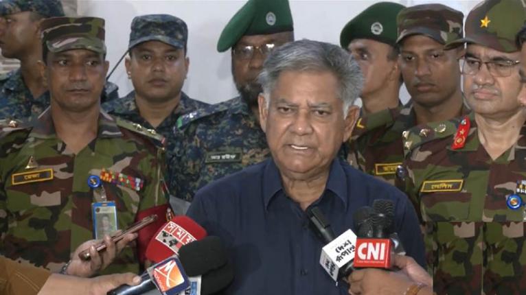 ৭ দিনের মধ্যে নিষিদ্ধ অস্ত্র ফেরত দেয়ার নির্দেশ