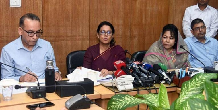 সেন্টমার্টিনে সিঙ্গেল ইউজ প্লাস্টিকের ব্যবহার বন্ধ করা হবে : পরিবেশ উপদেষ্টা