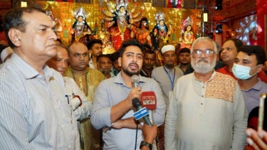 রংপুর ও সৈয়দপুরে পূজামণ্ডপ পরিদর্শনে তথ্য ও সম্প্রচার উপদেষ্টা