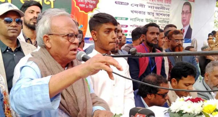 জনগণকে করের ওপর কর চাপিয়ে জনসমর্থন হারাচ্ছে অন্তর্বর্তী সরকার: রিজভী