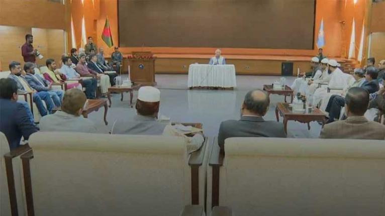 প্রধান উপদেষ্টার সঙ্গে সর্বদলীয় বৈঠক শুরু