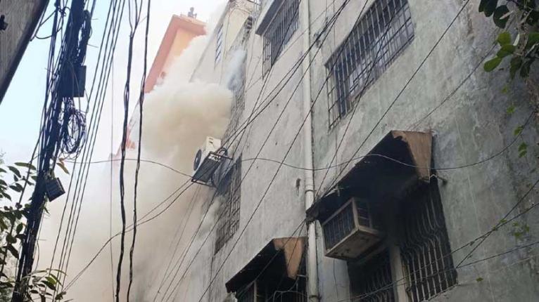 পুরানা পল্টনে ভবনের আগুন নিয়ন্ত্রণে
