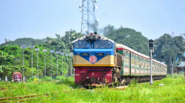 প্রথম ৩০ মিনিটে বিক্রি প্রায় ৩৩ হাজার টিকিট, হিট এক কোটি ২৩ লাখ