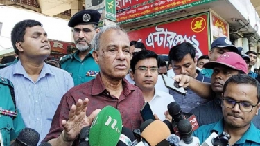 ফাঁকা ঢাকায় ষড়যন্ত্রের হুমকি নেই: স্বরাষ্ট্র উপদেষ্টা