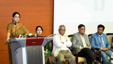 প্রকৃতিকে কেন্দ্রে রেখে উন্নয়নের আহ্বান পরিবেশ উপদেষ্টার