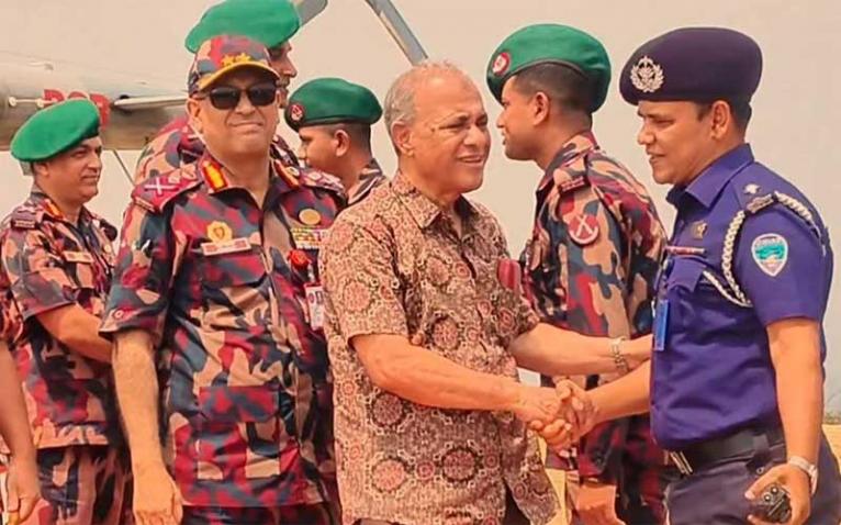 পাহাড়ে চাঁদাবাজি ও সন্ত্রাসী কার্যক্রম বন্ধে কঠোর ব্যবস্থা নেওয়া হবে : স্বরাষ্ট্র উপদেষ্টা