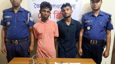 ঢাকা-চট্টগ্রাম রেলপথে সিগন্যালের কেবল কাটার সময় ২ যুবক আটক