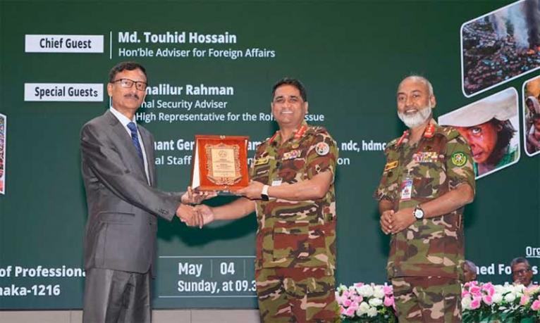 দীর্ঘস্থায়ী রোহিঙ্গা সংকট অঞ্চলকে অস্থিতিশীল করতে পারে: তৌহিদ