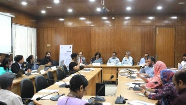জলবায়ু পরিবর্তন মোকাবিলায় বাংলাদেশের আন্তর্জাতিক অবস্থান ও অর্থায়ন বিষয়ক সেমিনার