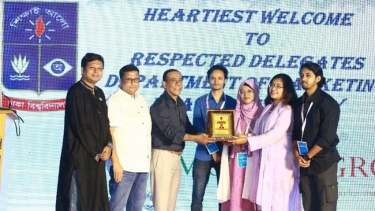 নারায়ণগঞ্জে মডেল গ্রুপে ঢাবির মার্কেটিং বিভাগের শিক্ষার্থীরা
