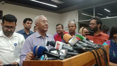 আওয়ামী লীগের নিবন্ধন স্থগিত করল ইসি