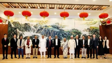 চীনা রাষ্ট্রদূত ইয়াও ওয়েনের আমন্ত্রণে দূতাবাসে বিএনপি প্রতিনিধি দল
