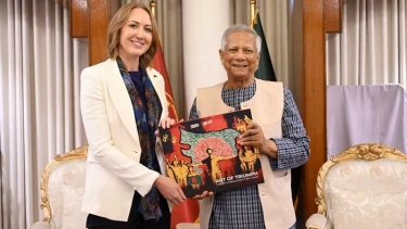 ঢাকায় অস্ট্রেলিয়ার ভিসা কার্যক্রম পুনরায় শুরু করায় কৃতজ্ঞতা জানালেন প্রধান উপদেষ্টা