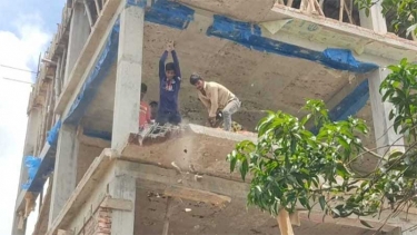 রূপগঞ্জে রাজউকের অভিযানে ৪ ভবনের নির্মাণ কাজ বন্ধ