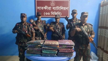 সাতক্ষীরা সীমান্ত থেকে ভারতীয় বিভিন্ন মালামাল জব্দ
