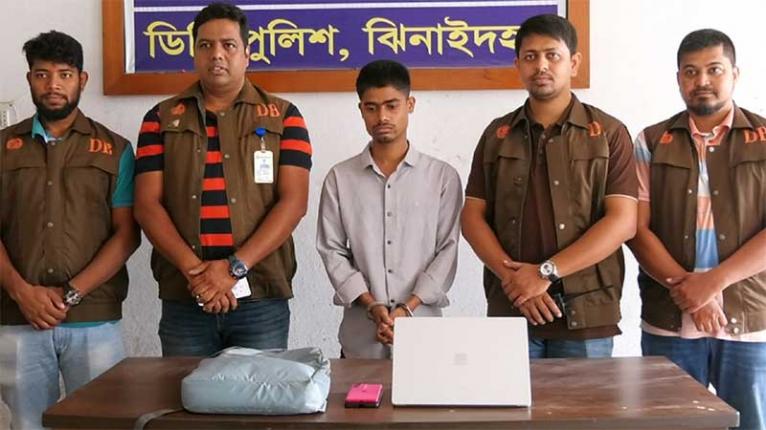 ফিলিপাইন থেকে পরিচালিত জুয়ার বাংলাদেশি এজেন্ট গ্রেফতার