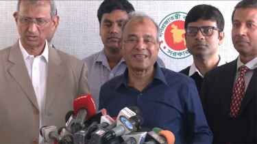 জুলাই গণহত্যা মামলায় বেশি নাম থাকায় তদন্তে বিঘ্ন ঘটছে: স্বরাষ্ট্র উপদেষ্টা