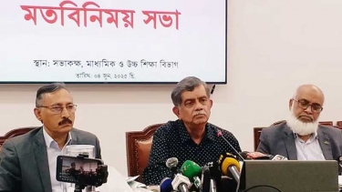 ২০২৭ সাল থেকে মাধ্যমিকে নতুন শিক্ষাক্রম: শিক্ষা উপদেষ্টা
