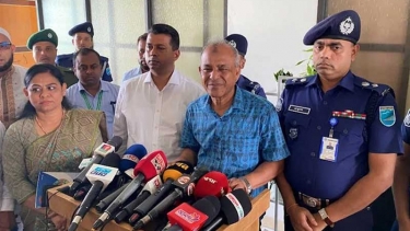 কৃষকের সুবিধার্থে কৃষি জমি সুরক্ষা আইন করতে চাই: কৃষি উপদেষ্টা