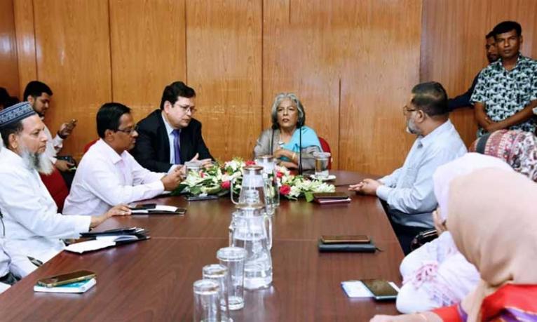 সকল জেলায় সেবামূলক মেলার আয়োজন করা হবে: শারমীন এস মুরশিদ