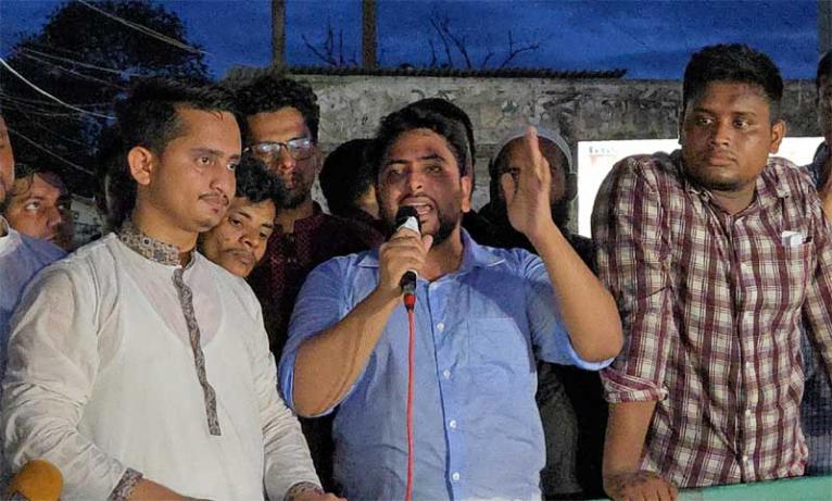 দলমত নির্বিশেষে আমরা ভারতীয় আগ্রাসনের বিরুদ্ধে ঐক্যবদ্ধ : নাহিদ ইসলাম
