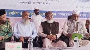 যে যাই বলুক সরকার ঘোষিত সময়েই নির্বাচন হবে: ধর্ম উপদেষ্টা
