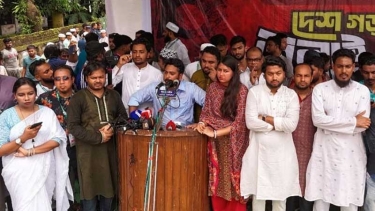 জুলাই অভ্যুত্থানের পরেও বাংলাদেশকে পুরোনো পদ্ধতিতে চালানোর চেষ্টা অব্যাহত আছে : নাহিদ ইসলাম