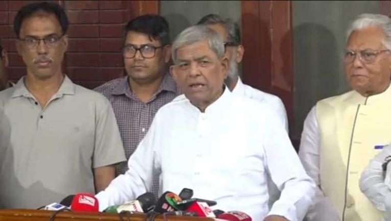 খায়রুল হকের গ্রেপ্তারে অন্তর্বর্তীকালীন সরকারকে সাধুবাদ জানিয়েছেন মির্জা ফখরুল