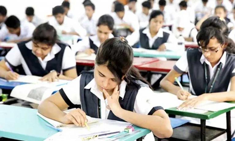 ২০২৬ সালের মে-জুনে হবে এইচএসসি পরীক্ষা