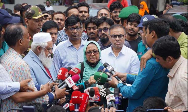 রংপুরে তৈরি হবে ৫৬০ শয্যার বিশেষায়িত হাসপাতাল : স্বাস্থ্য উপদেষ্টা